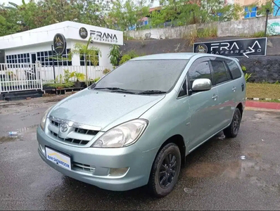 Toyota Innova 2005