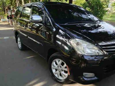 Toyota Kijang Innova 2010