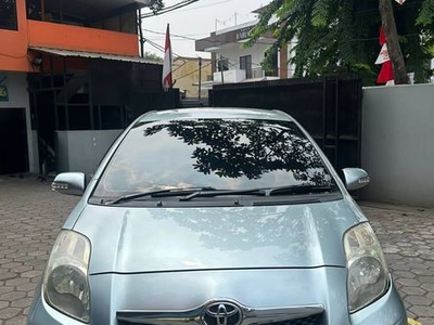2009 Toyota Yaris E AT