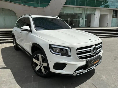 Mercedes-Benz GLB200 2022