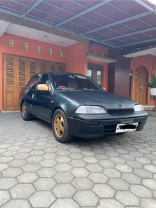 Suzuki Esteem 1994