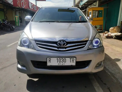 Toyota Kijang Innova 2010