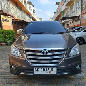 Toyota Kijang Innova 2013