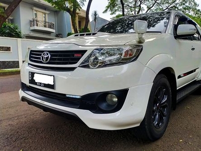 2015 Toyota Fortuner 4X2 TRD SPORTIVO 2.5 A/T