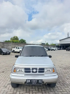 Suzuki Escudo 1999