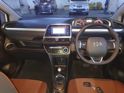 Toyota Sienta V Matic 2018