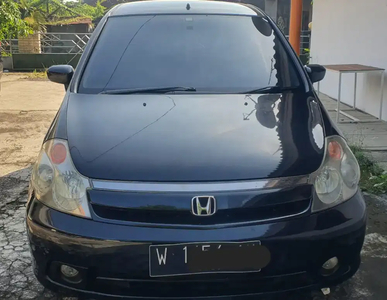 Honda Stream 2006