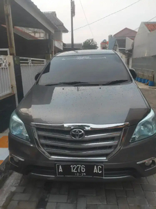 Toyota Kijang Innova 2015