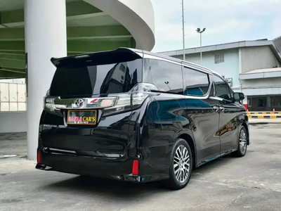 Toyota Vellfire 2017