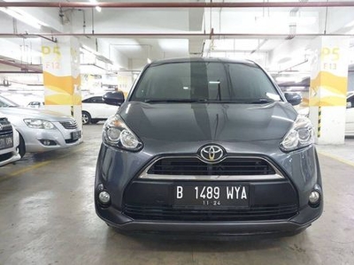 2016 Toyota Sienta 1.5L V AT