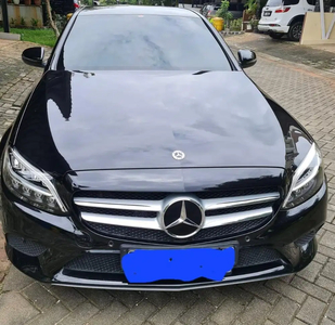 Mercedes-Benz 200 2019