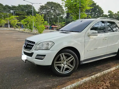 Mercedes-Benz ML300 2011