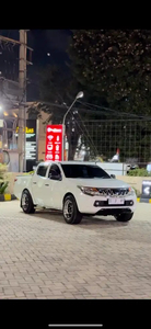 Mitsubishi Strada Triton 2016