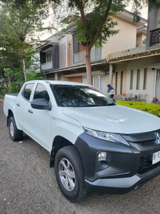 Mitsubishi Triton 2023