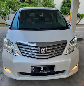 Toyota Alphard 2011