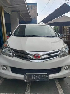 Toyota Avanza 2014