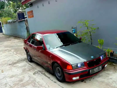 BMW 318i 1997