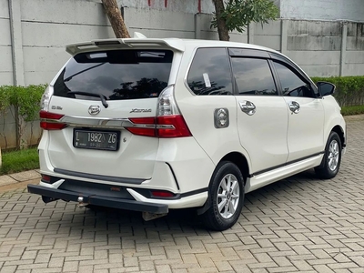 Daihatsu Xenia 1.3 R Deluxe AT 2019