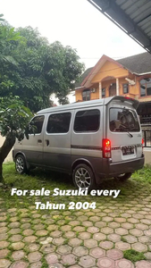 Suzuki Every 2004