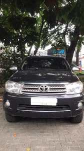 Toyota Fortuner 2010