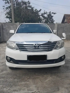 Toyota Fortuner 2012