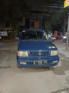 Toyota Kijang 2001