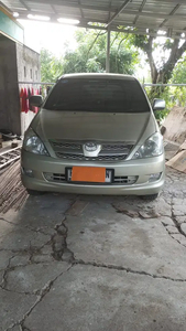 Toyota Kijang Innova 2005