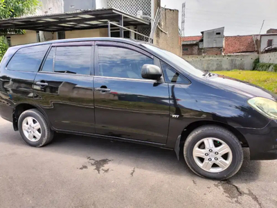 Toyota Kijang Innova 2006