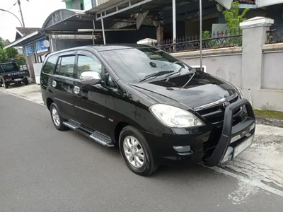 Toyota Kijang Innova 2007