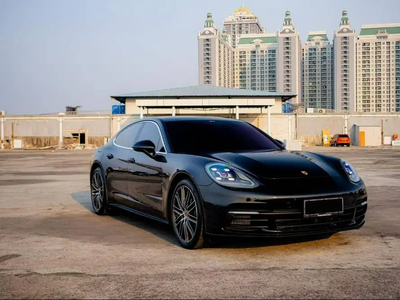 Porsche Panamera 2018