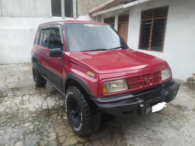 Suzuki Escudo 2000