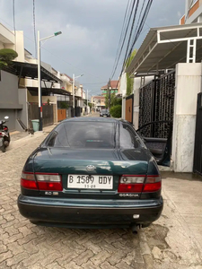 Toyota Corona 1996