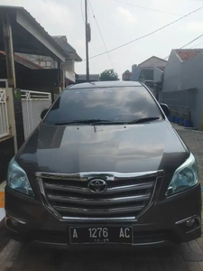 Toyota Kijang Innova 2015