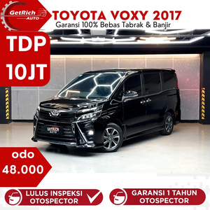 Toyota Voxy 2017