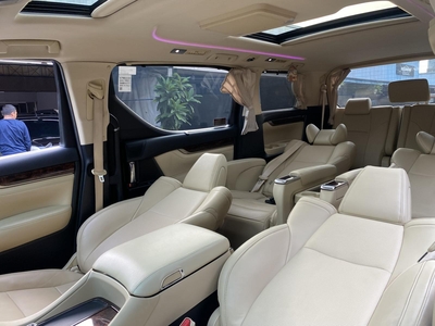 Toyota Alphard 2.5 G A/T 2019 Hitam