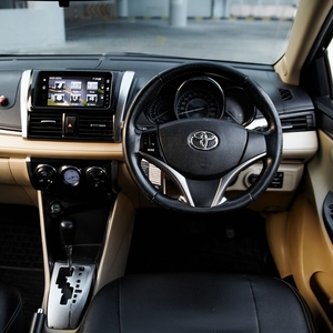 Toyota Vios G CVT 2015 Hitam