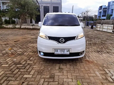 Nissan Evalia 2012