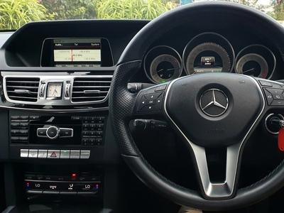 Mercedes-Benz E-Class 250 2014 hitam avantgarde km 34rban cash kredit proses bisa dibantu