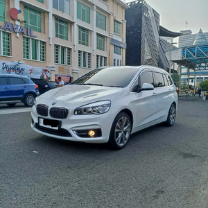 BMW 218i 2015