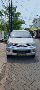 Daihatsu Xenia 2013