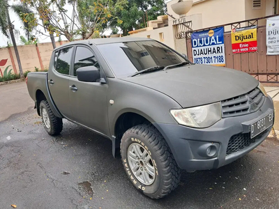 Mitsubishi Strada 2015