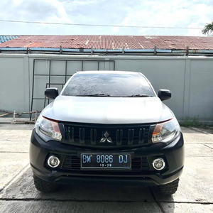 Mitsubishi Triton 2015