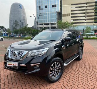 Nissan Terra 2019