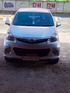 Toyota Avanza 2012