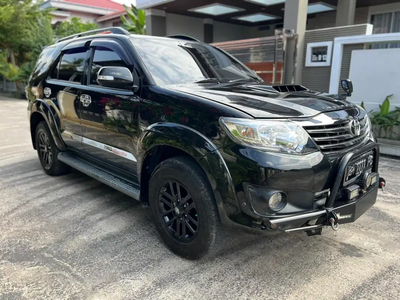 Toyota Fortuner 2013