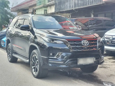 Toyota Fortuner 2021