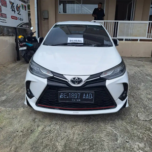 Toyota Yaris 2021