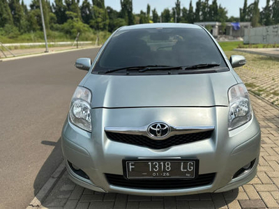 2010 Toyota Yaris E 1.5L AT