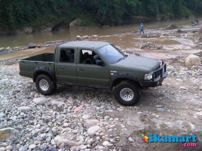 JUAL FORD RANGER Double Cabin 2005