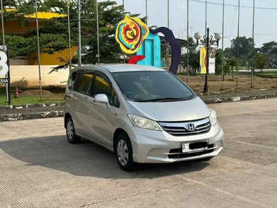 Honda Freed 2012